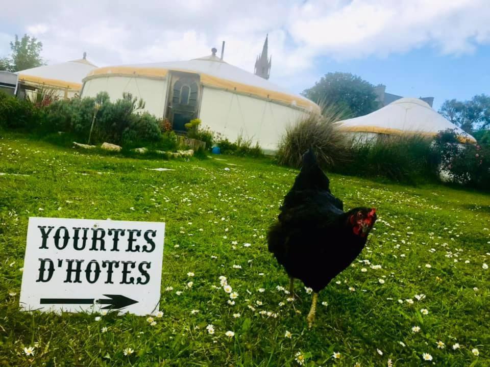 Les Yourtes D'Hotes Plouguiel Exterior foto